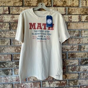 Men’s Life is Good Math Crusher Tee NWT Size Medium Excellent!
